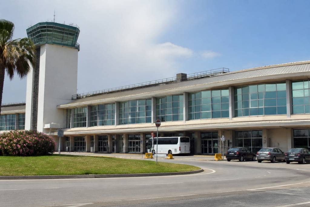Aéroport en Calabre : guide des principaux accès à la région