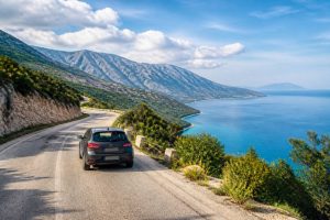 Albanie voiture : louer et conduire facilement en voyage
